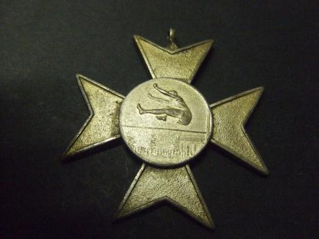 Hoogspringen atletiek 3e prijs 1942